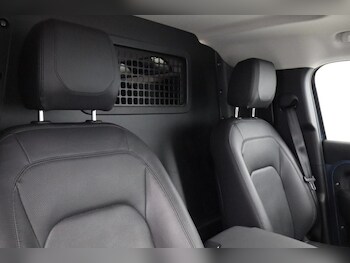 Used Land Rover Defender 2022 for sale - 76982293: Photo