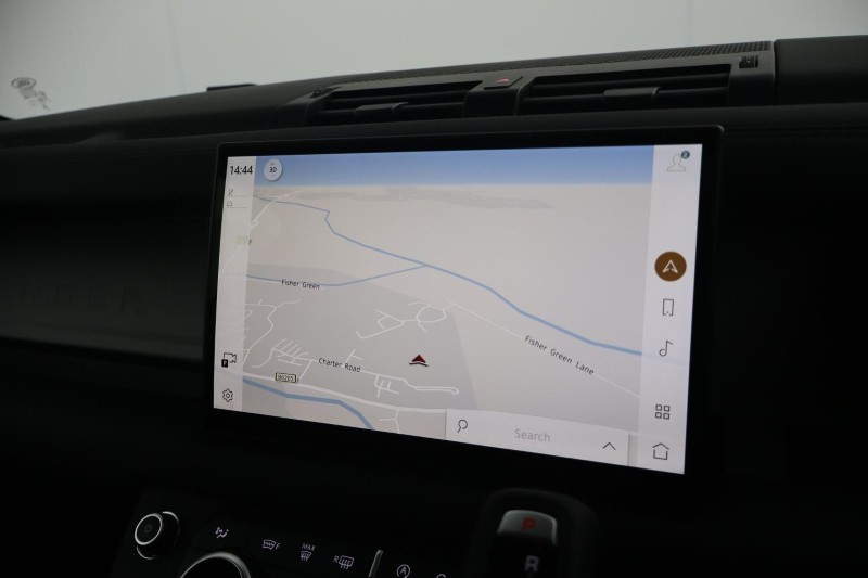 Used Land Rover Defender 2025 for sale - 78199114: Photo 11