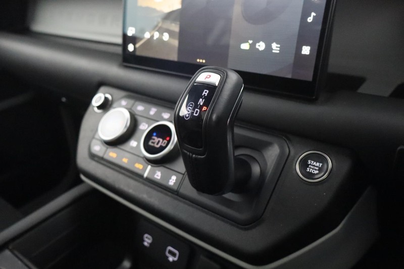 Used Land Rover Defender 2025 for sale - 78199114: Photo 13