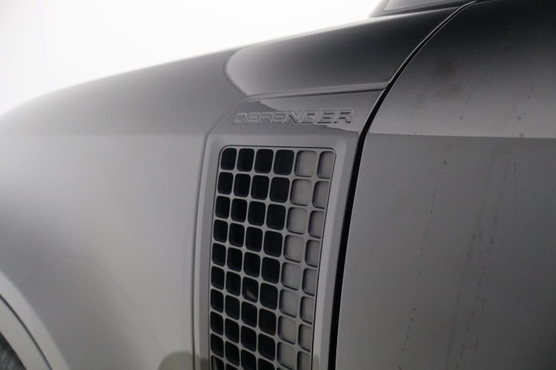 Used Land Rover Defender 2025 for sale - 78199114: Photo 20