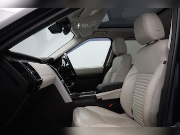 Used Land Rover Discovery 2019 for sale - 78653290: Photo
