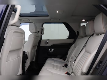 Used Land Rover Discovery 2019 for sale - 78653290: Photo