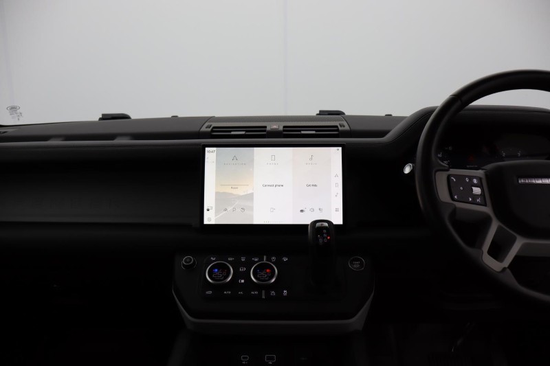 Used Land Rover Defender 2023 for sale - 77988588: Photo 14