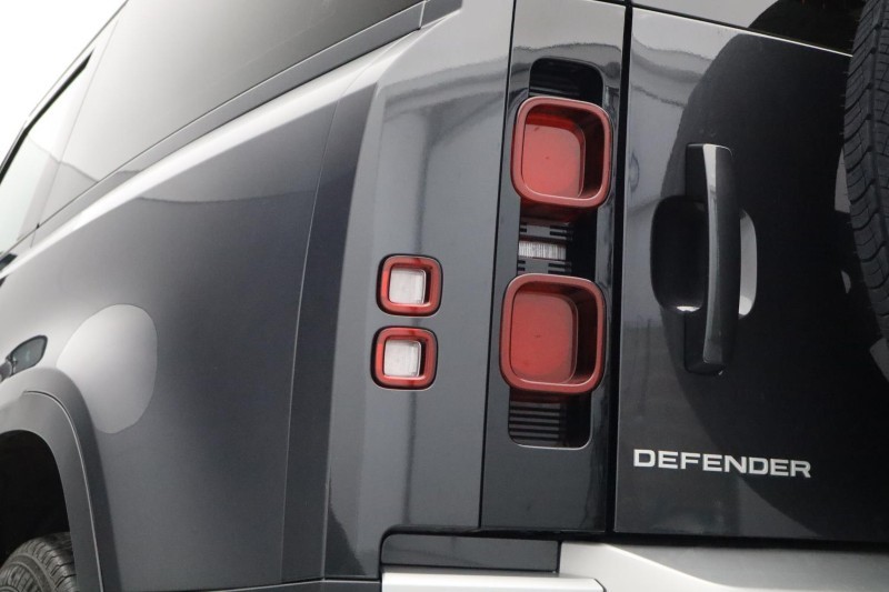 Used Land Rover Defender 2023 for sale - 77988588: Photo 19