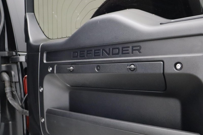 Used Land Rover Defender 2023 for sale - 77988588: Photo 28