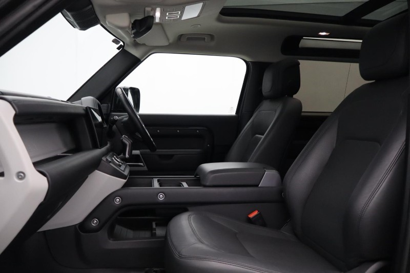 Used Land Rover Defender 2023 for sale - 77988588: Photo 3