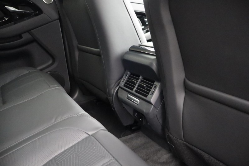 Used Land Rover Range Rover Evoque 2025 for sale - 77834051: Photo 18