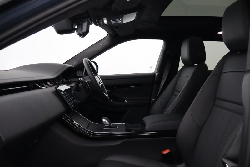 Used Land Rover Range Rover Evoque 2025 for sale - 77834051: Photo 3