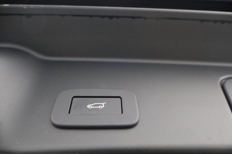 Used Land Rover Range Rover Evoque 2025 for sale - 77834051: Photo 32