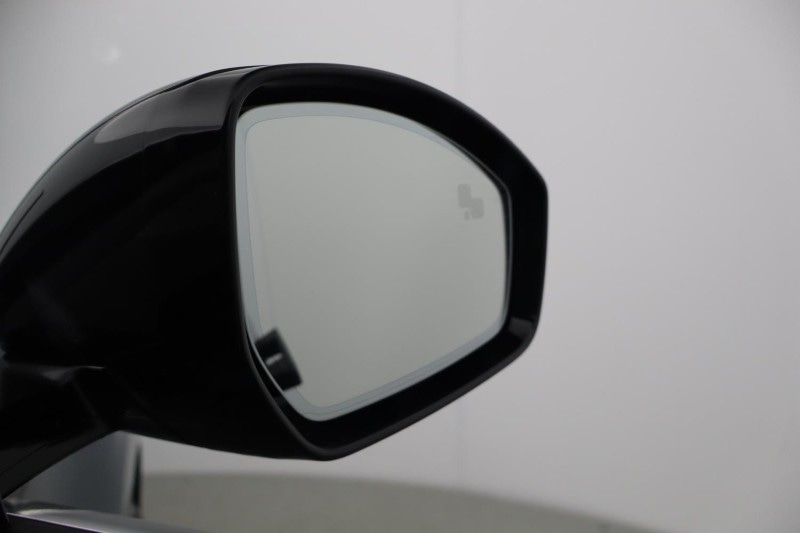 Used Land Rover Range Rover Evoque 2025 for sale - 77834051: Photo 54