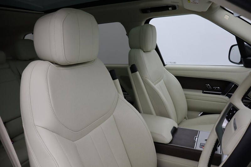 Used Land Rover Range Rover 2023 for sale - 76982430: Photo 28