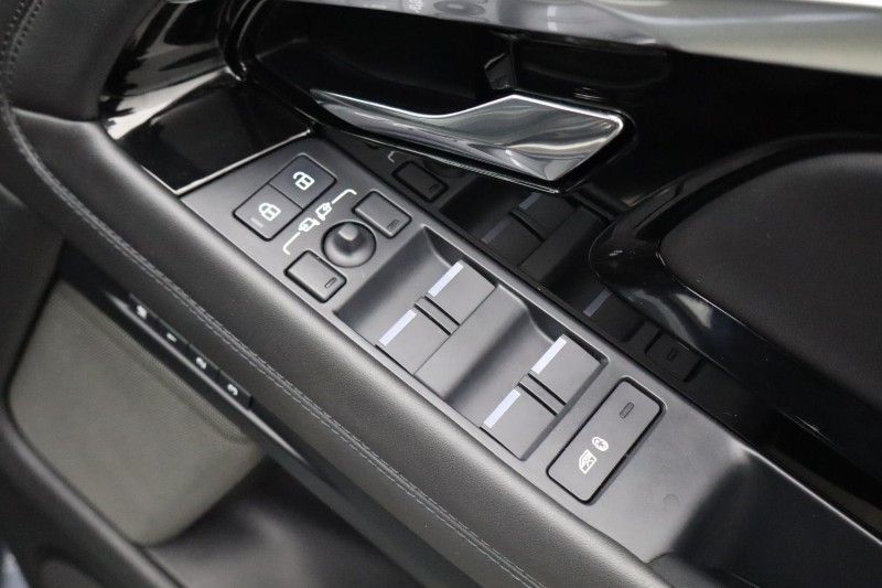 Used Land Rover Range Rover Evoque 2022 for sale - 77300599: Photo 29