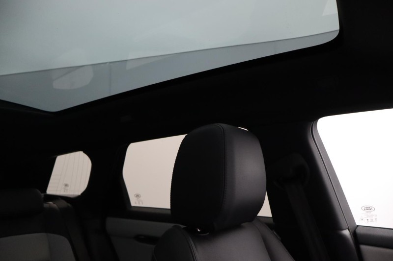 Used Land Rover Range Rover Evoque 2025 for sale - 77997065: Photo 25