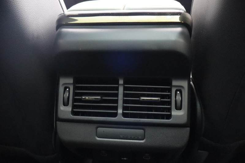Used Land Rover Range Rover Evoque 2025 for sale - 77997065: Photo 33