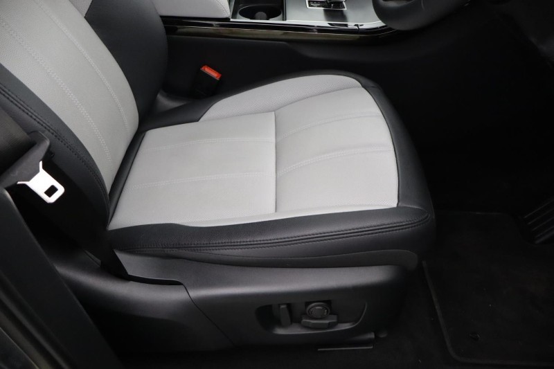 Used Land Rover Range Rover Evoque 2025 for sale - 77997065: Photo 43