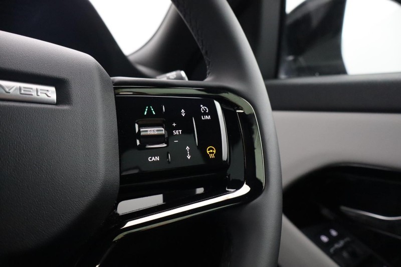 Used Land Rover Range Rover Evoque 2025 for sale - 77997065: Photo 45