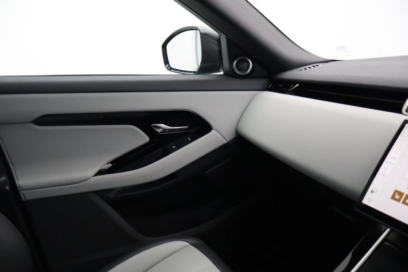Used Land Rover Range Rover Evoque 2025 for sale - 77997065: Photo 55