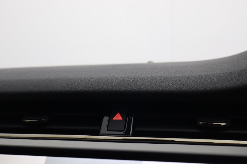 Used Land Rover Range Rover Evoque 2025 for sale - 77997065: Photo 56