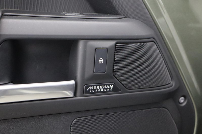 Used Land Rover Defender 2024 for sale - 77459863: Photo 26