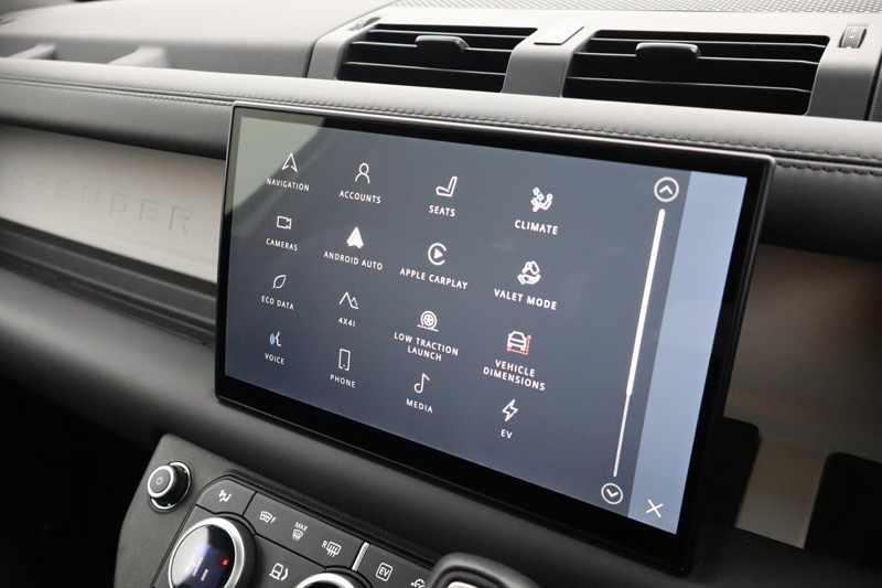 Used Land Rover Defender 2024 for sale - 77459863: Photo 37