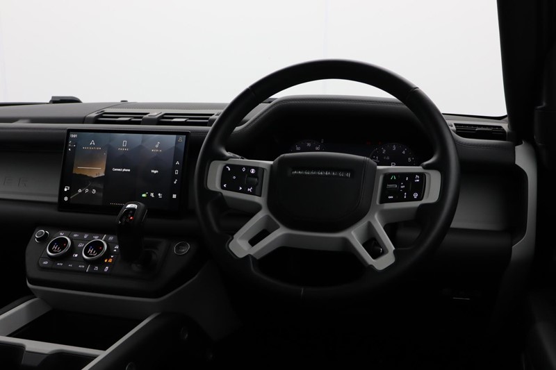 Used Land Rover Defender 2024 for sale - 77459863: Photo 41