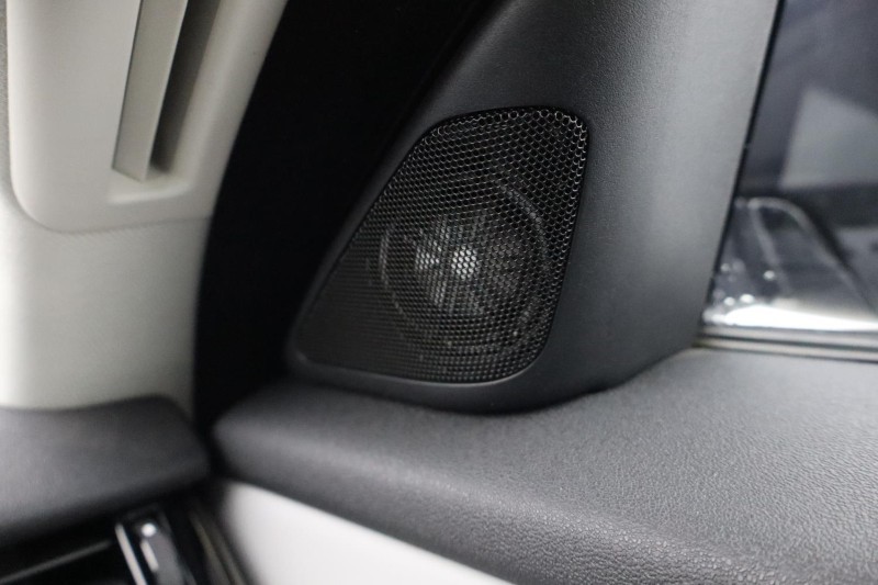 Used Land Rover Range Rover Velar 2024 for sale - 77137831: Photo 52