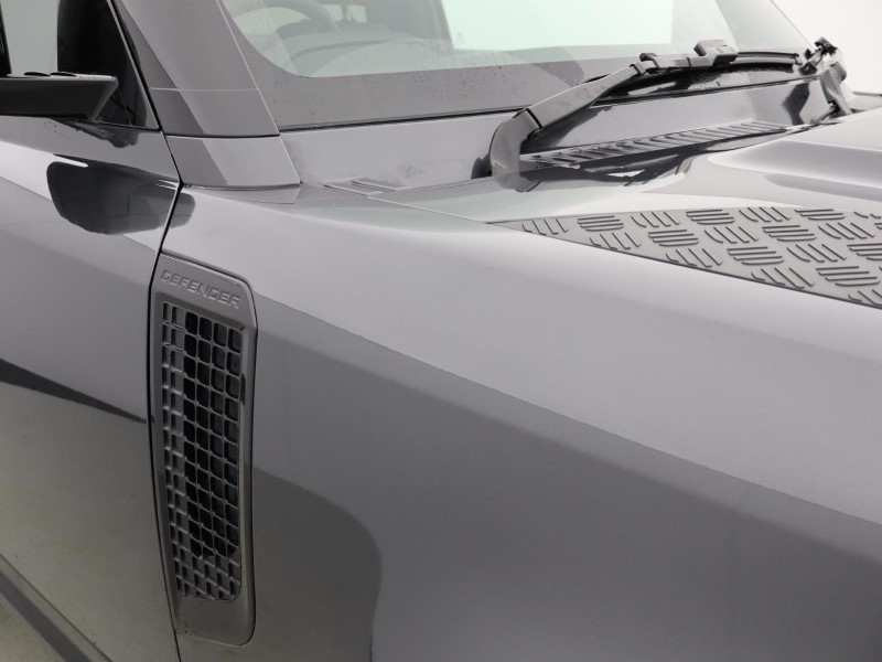 Used Land Rover Defender 2025 for sale - 76981238: Photo 20