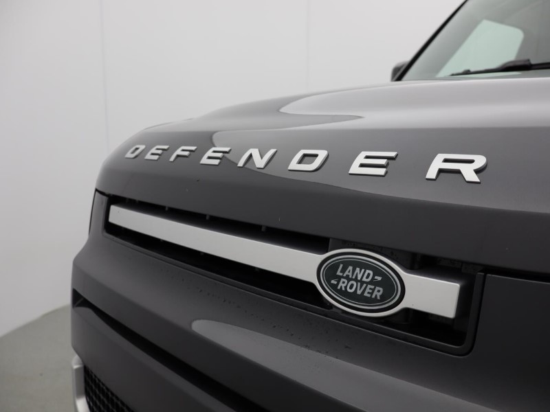 Used Land Rover Defender 2025 for sale - 76981238: Photo 34
