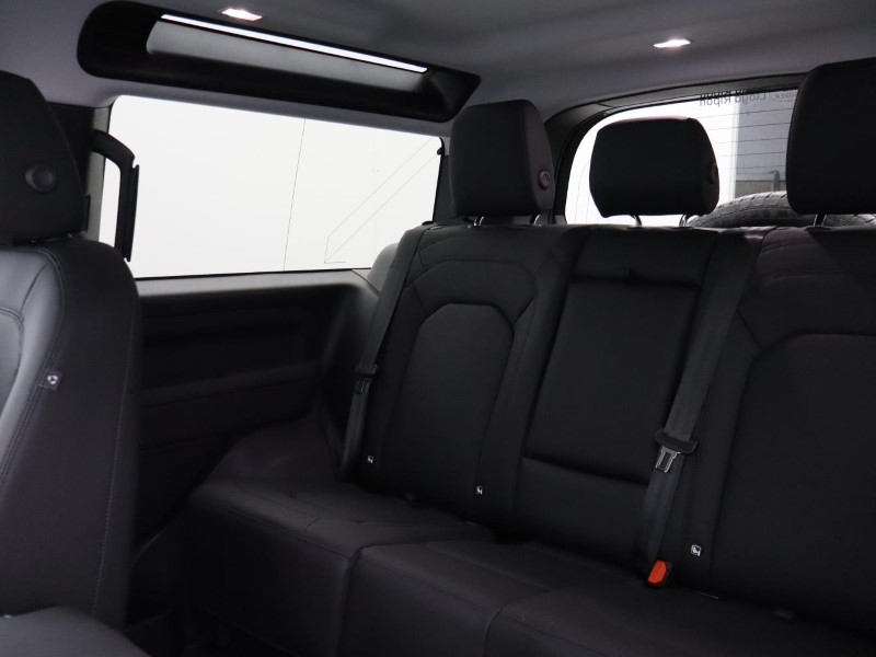 Used Land Rover Defender 2025 for sale - 76981238: Photo 39