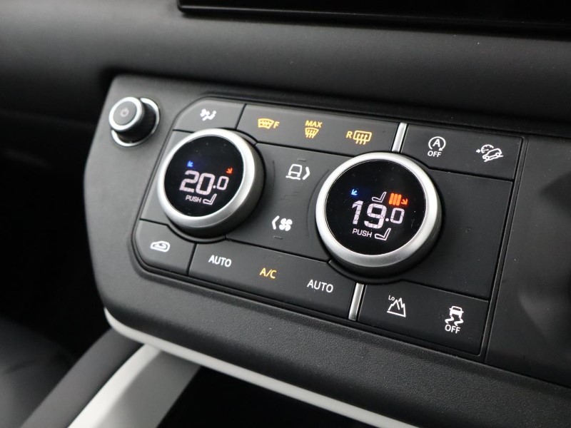 Used Land Rover Defender 2025 for sale - 76981238: Photo 52