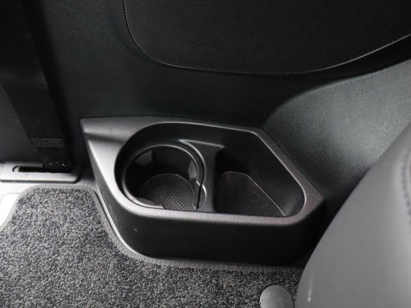 Used Land Rover Defender 2025 for sale - 76981238: Photo 57