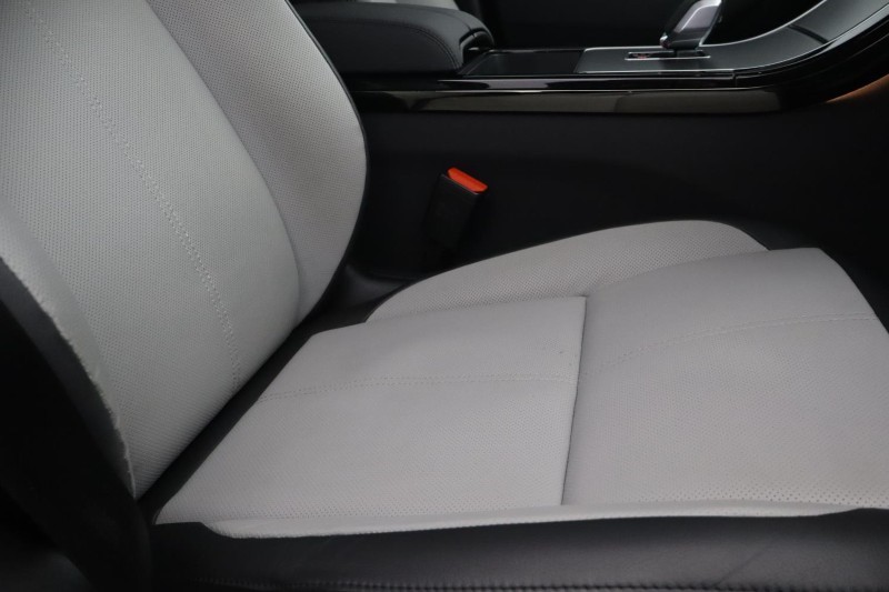 Used Land Rover Range Rover Velar 2025 for sale - 78199112: Photo 36