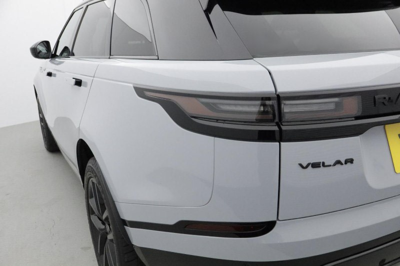 Used Land Rover Range Rover Velar 2025 for sale - 76981408: Photo 19