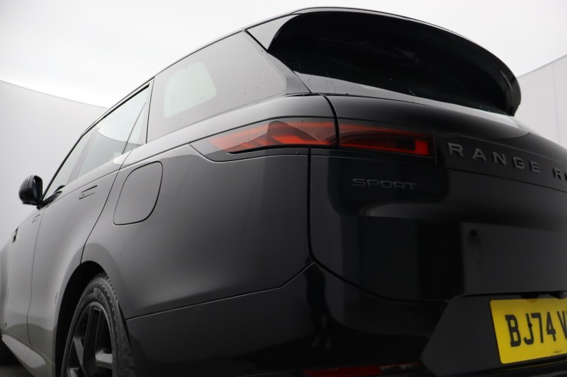 Used Land Rover Range Rover Sport 2024 for sale - 77903488: Photo 19