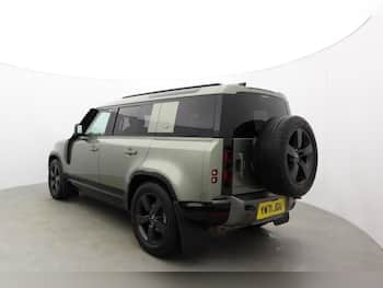 Used Land Rover Defender 2021 for sale - 79706175: Photo