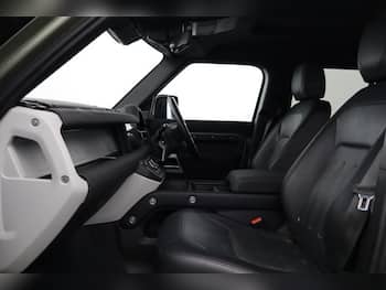 Used Land Rover Defender 2021 for sale - 79706175: Photo