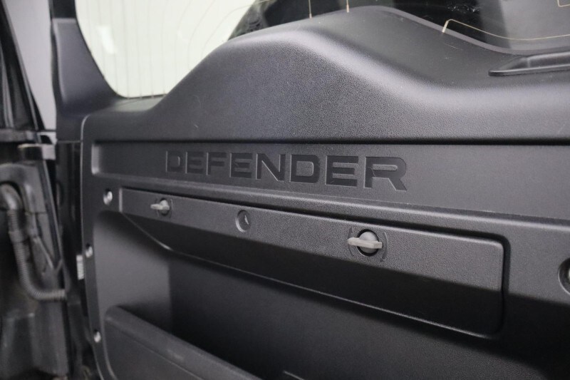 Used Land Rover Defender 2021 for sale - 78175989: Photo 26