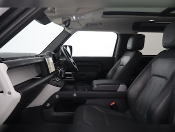 Used Land Rover Defender 2021 for sale - 78175989: Photo