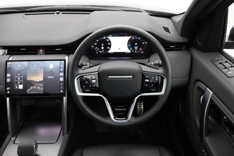 Used Land Rover Discovery Sport 2025 for sale - 76981430: Photo 15