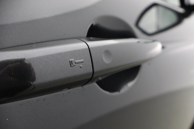 Used Land Rover Discovery Sport 2025 for sale - 76981430: Photo 52