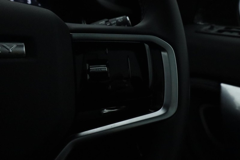 Used Land Rover Discovery Sport 2025 for sale - 76981430: Photo 61