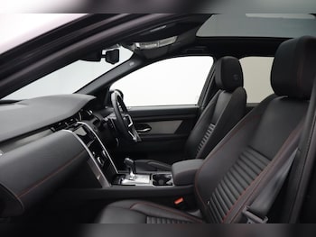 Used Land Rover Discovery Sport 2023 for sale - 79616948: Photo