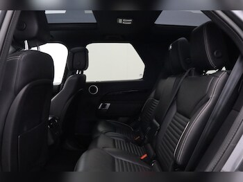 Used Land Rover Discovery 2023 for sale - 78862272: Photo