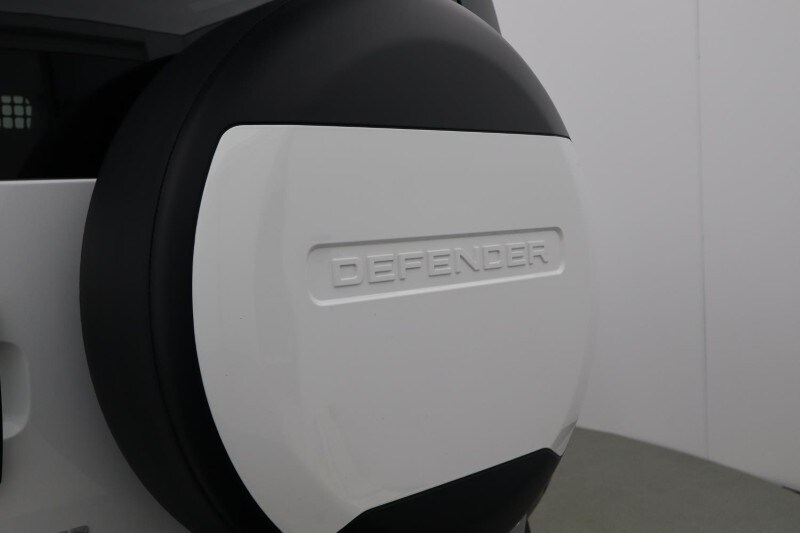 Used Land Rover Defender 2024 for sale - 78067154: Photo 25