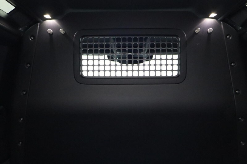 Used Land Rover Defender 2024 for sale - 78067154: Photo 29