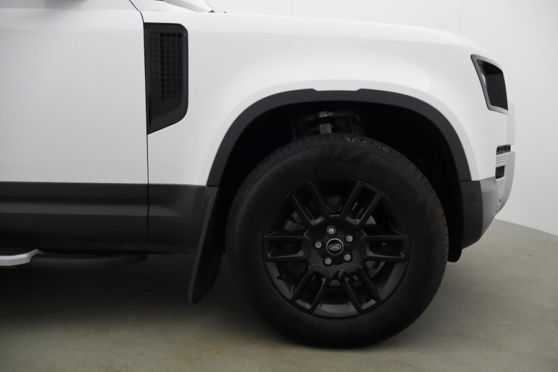 Used Land Rover Defender 2024 for sale - 78067154: Photo 8