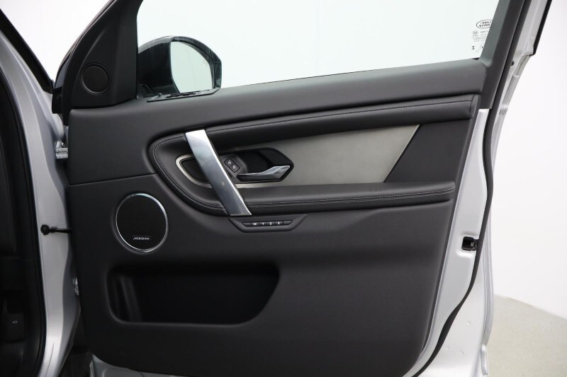 Used Land Rover Discovery Sport 2024 for sale - 78105833: Photo 37