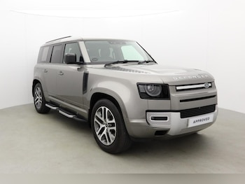Used Land Rover Defender 2021 for sale - 78392923: Photo