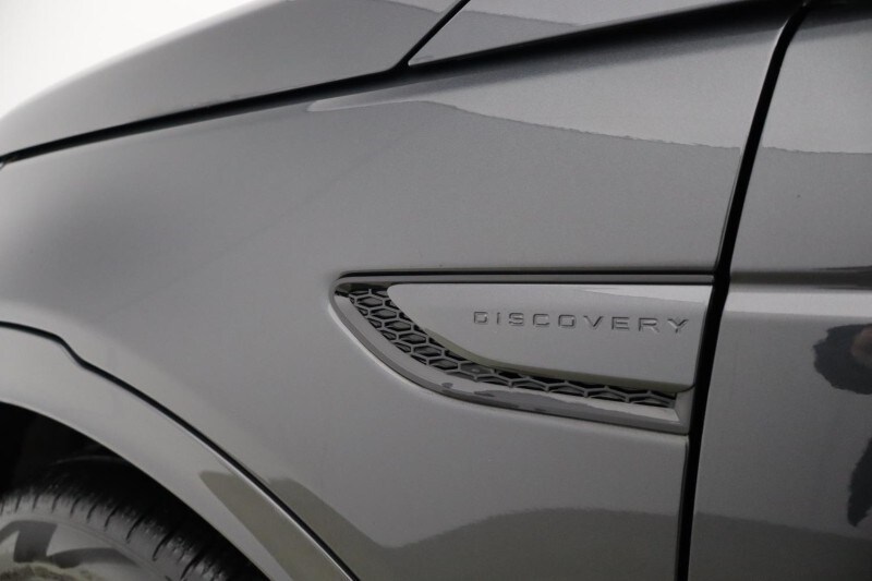 Used Land Rover Discovery Sport 2022 for sale - 77973640: Photo 32