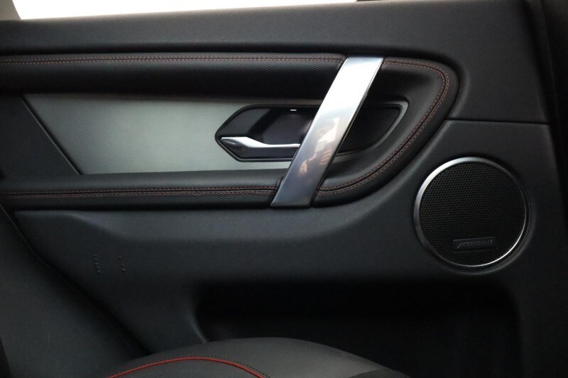 Used Land Rover Discovery Sport 2022 for sale - 77973640: Photo 53